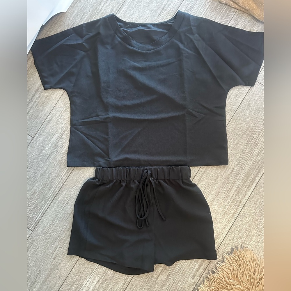 Black Women's Shorts Set - Picture 1 of 3